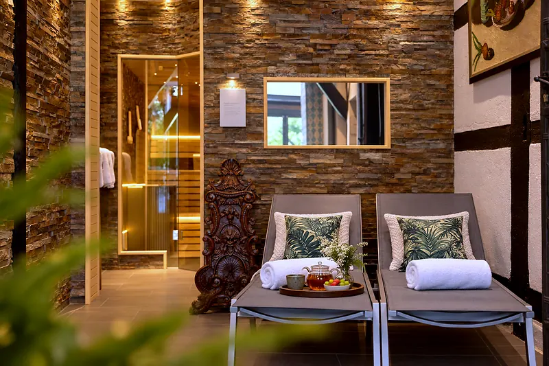 The relaxation room by the sauna