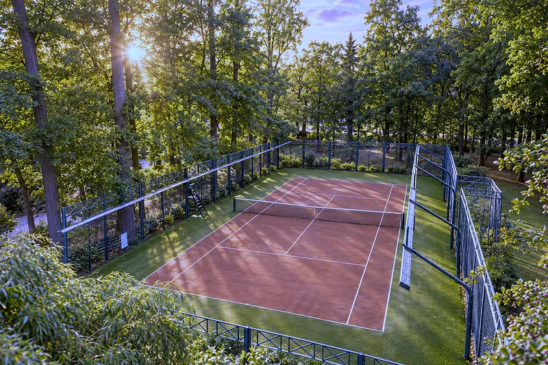 Der Tennisplatz